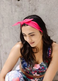 Maven Thread Fuchsia - 4'' Bow Headband Single