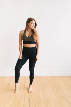 Maven Thread Bottoms Focus Leggings - Black | MT LUXE