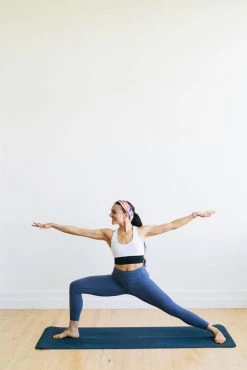 Maven Thread Focus Leggings - Storm Blue | MT LUXE 15 Maven Thread Focus Leggings - Storm Blue | MT LUXE