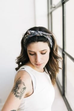 Maven Thread CHEETAH - 4'' Bow Headband Bow Headbands