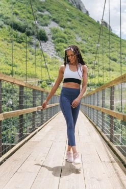 Maven Thread Focus Leggings - Storm Blue | MT LUXE 14 Maven Thread Focus Leggings - Storm Blue | MT LUXE