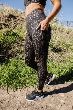 Maven Thread Inspire Leggings - Black W/Brown Leopard | MT SPORT Bottoms