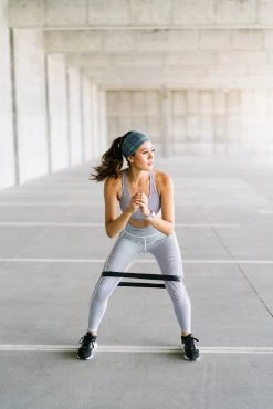 Maven Thread Inspire Leggings - B&W Stripe | MT SPORT Bottoms