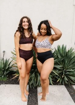 Maven Thread Swim Sunkissed Bikini Top - Cheetah 18 Maven Thread Swim Sunkissed Bikini Top - Cheetah