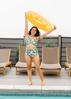 Maven Thread Oasis Bikini Top - Oranges Swim