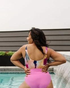 Maven Thread Swim Oasis Bikini Top - Serenity 14 Maven Thread Swim Oasis Bikini Top - Serenity