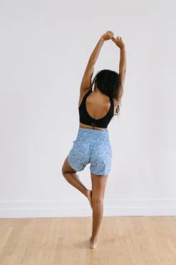 Maven Thread Trainer Shorts - Blue Floral Bottoms