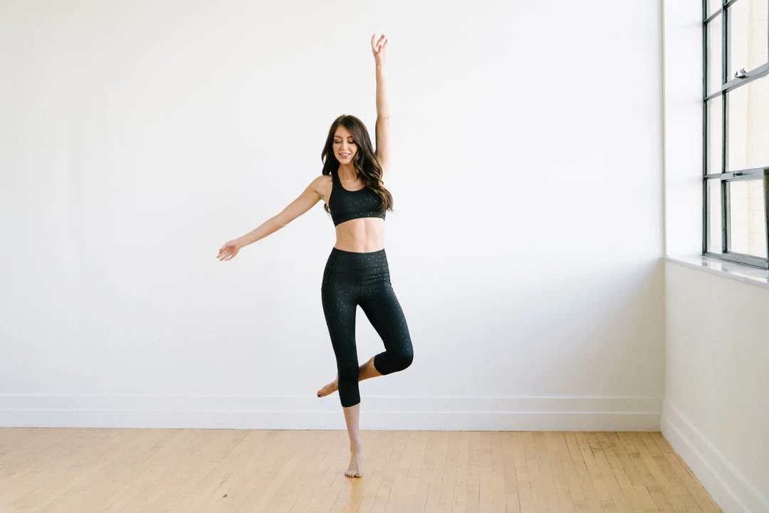 Maven Thread Capris - 20'' - Black Dots | MT SPORT 8 Maven Thread Capris - 20'' - Black Dots | MT SPORT