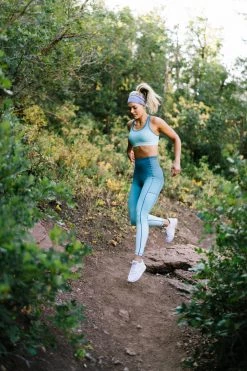 Maven Thread Bottoms Inspire Leggings - Teal Ombre | MT SPORT 20 Maven Thread Bottoms Inspire Leggings - Teal Ombre | MT SPORT
