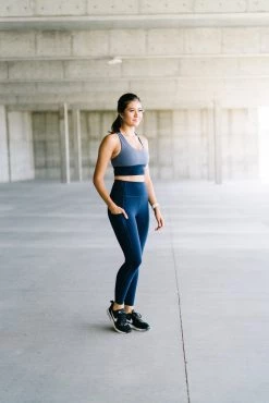 Maven Thread Focus Leggings - Navy | MT LUXE Bottoms