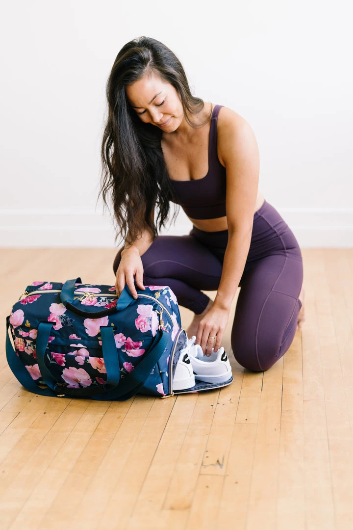 Maven Thread On The Go Duffel - Navy Floral 5 Maven Thread On The Go Duffel - Navy Floral