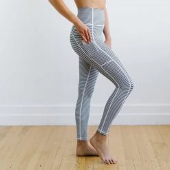 Maven Thread Inspire Leggings - B&W Stripe | MT SPORT Bottoms