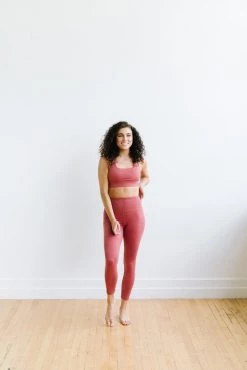 Maven Thread Tops Fearless Sports Bra - Clay | MT SCULPT