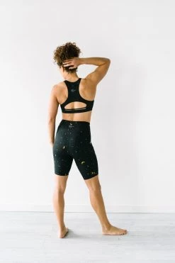 Maven Thread Biker Shorts - 8'' - Moons | MT SPORT