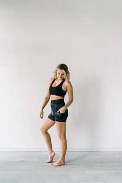 Maven Thread Biker Shorts - 4'' - Black Tie Dye | MT LUXE