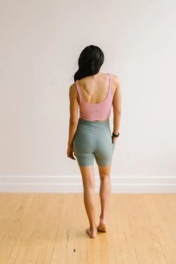 Maven Thread Tops Crop Tank Sports Bra - Orchid | MT LUXE