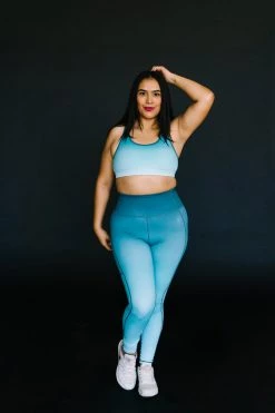 Maven Thread Bottoms Inspire Leggings - Teal Ombre | MT SPORT 18 Maven Thread Bottoms Inspire Leggings - Teal Ombre | MT SPORT
