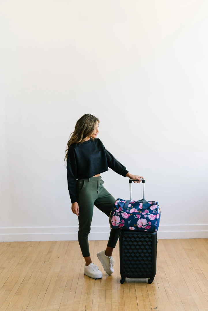 Maven Thread On The Go Duffel - Navy Floral 7 Maven Thread On The Go Duffel - Navy Floral