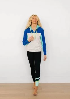 Maven Thread Tops Sport Pullover - Electric Blue
