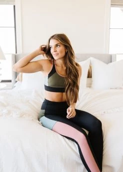 Maven Thread Inspire Leggings - Olive Colorblock | MT SPORT Bottoms