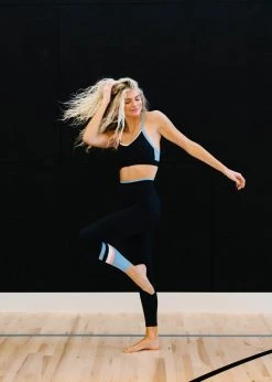 Maven Thread Hype V-Neck Sports Bra - Sunrise | MT SPORT Tops