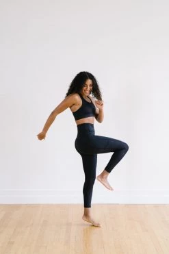 Maven Thread Inspire Leggings - Black Snakeskin | MT SPORT Bottoms