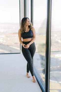 Maven Thread Inspire Leggings - Rainbow Foil | MT SPORT 19 Maven Thread Inspire Leggings - Rainbow Foil | MT SPORT