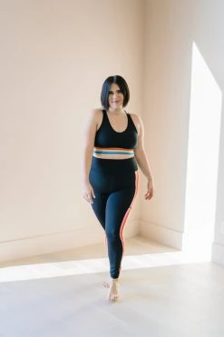 Maven Thread Flow Sports Bra - Rainbow | MT SPORT Tops