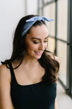 Maven Thread Blue Wildflower - 4'' Bow Headband Single