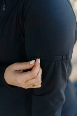 Maven Thread Running Jacket - Black