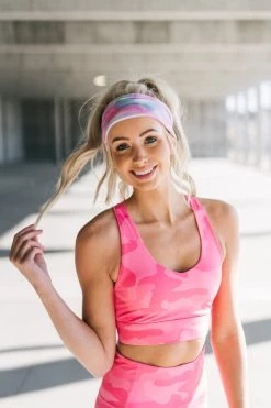 Maven Thread Criss Cross Sports Bra - Pink Camo | MT SPORT Tops