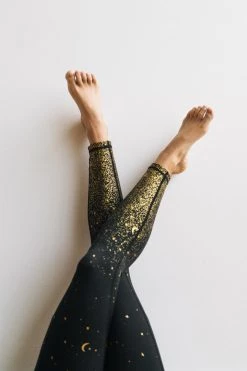 Maven Thread Bottoms Inspire Leggings - Moons | MT SPORT 17 Maven Thread Bottoms Inspire Leggings - Moons | MT SPORT