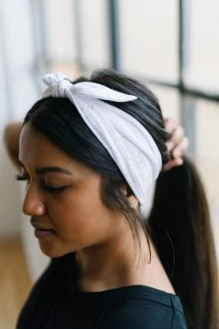 Maven Thread Gold Foil - 4'' Bow Headband Single