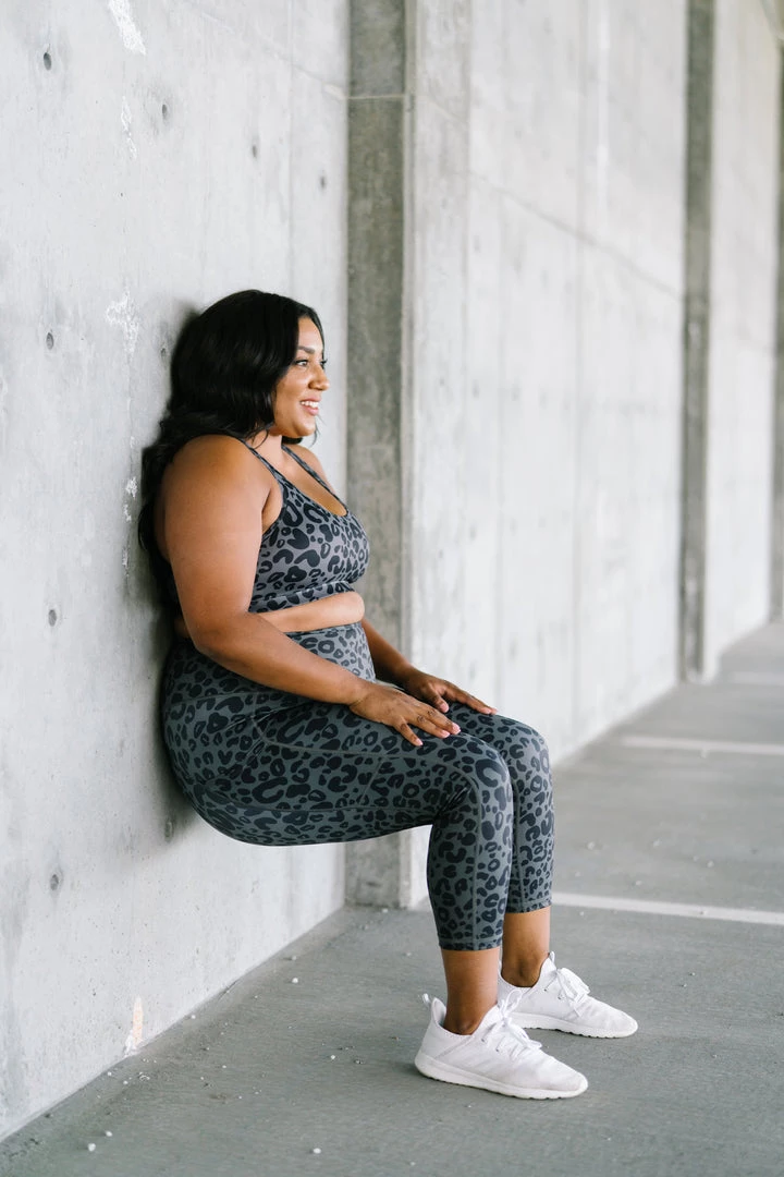 Maven Thread Bottoms Capris - 20'' - Grey Leopard | MT SPORT 5 Maven Thread Bottoms Capris - 20'' - Grey Leopard | MT SPORT