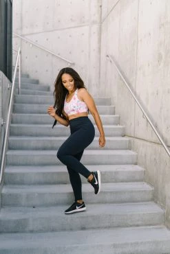 Maven Thread Tops Courage Sports Bra - White Floral | MT SPORT