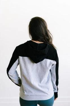 Maven Thread Tops Sport Pullover - Black 14 Maven Thread Tops Sport Pullover - Black