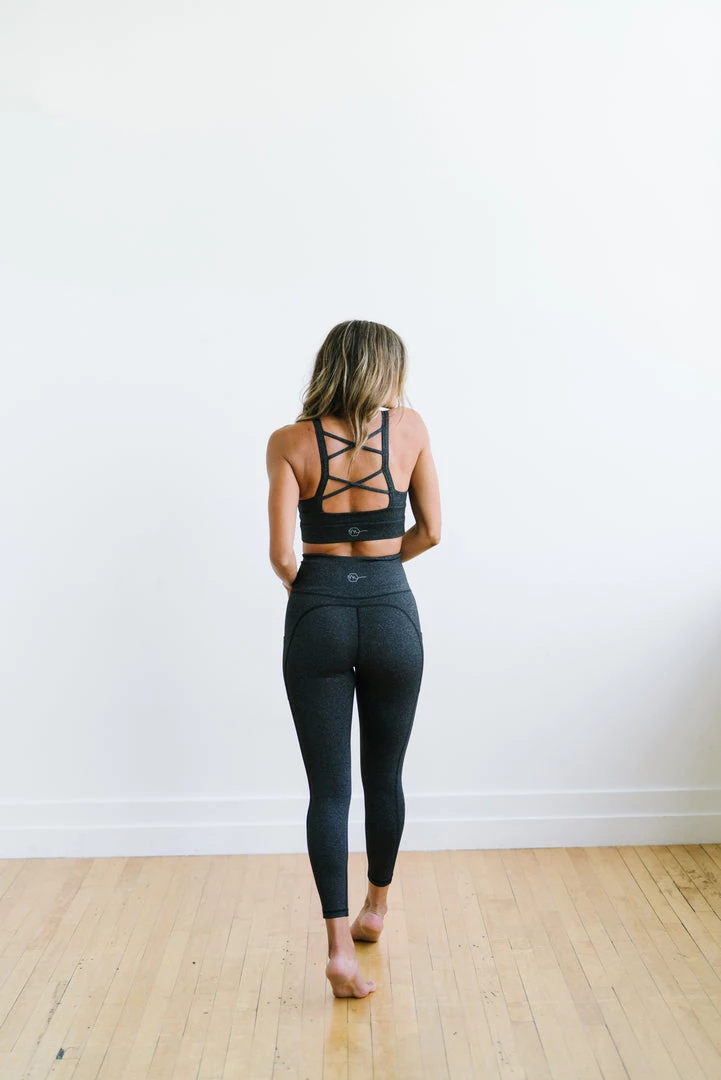 Maven Thread Tops Fearless Sports Bra - NEW Charcoal | MT SCULPT 7 Maven Thread Tops Fearless Sports Bra - NEW Charcoal | MT SCULPT