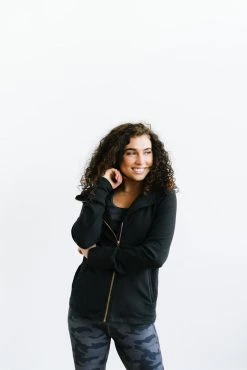 Maven Thread Tops Ascend Zip Jacket - Black 19 Maven Thread Tops Ascend Zip Jacket - Black