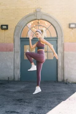 Maven Thread Bottoms Focus Leggings - Muted Plum | MT LUXE