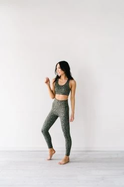 Maven Thread Inspire Leggings - Green Leopard | MT SPORT Bottoms