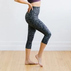 Maven Thread Bottoms Capris - 20'' - Grey Leopard | MT SPORT