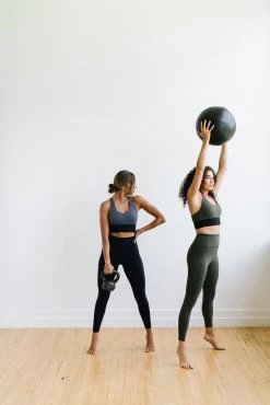 Maven Thread Focus Leggings - Olive Green | MT LUXE