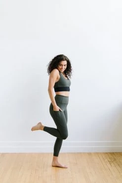 Maven Thread Focus Leggings - Olive Green | MT LUXE