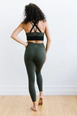 Maven Thread Focus Leggings - Olive Green | MT LUXE