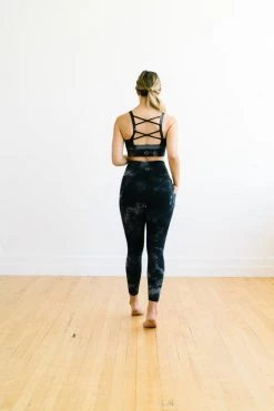 Maven Thread Fearless Sports Bra - Black Tie Dye | MT LUXE 14 Maven Thread Fearless Sports Bra - Black Tie Dye | MT LUXE