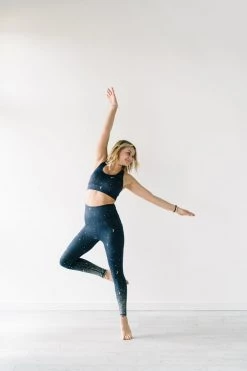 Maven Thread Inspire Leggings - Navy Moons | MT SPORT Bottoms