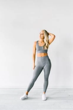 Maven Thread Criss Cross Sports Bra - Silver Glitter | MT SPORT