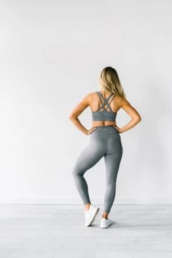 Maven Thread Criss Cross Sports Bra - Silver Glitter | MT SPORT