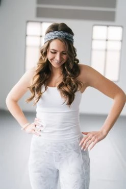 Maven Thread WILD - 4'' Headband 4